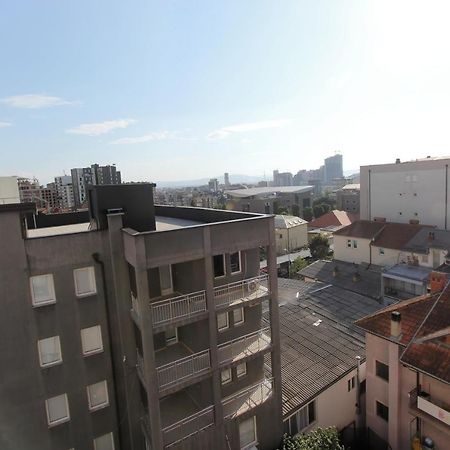 Kasumi Apartment Prishtinë Exterior photo