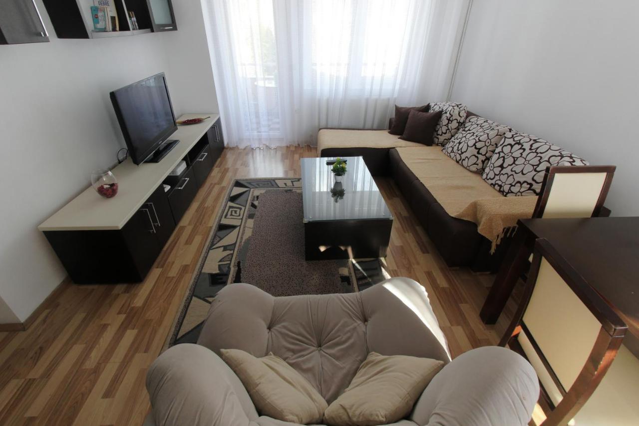 Kasumi Apartment Prishtinë Exterior photo