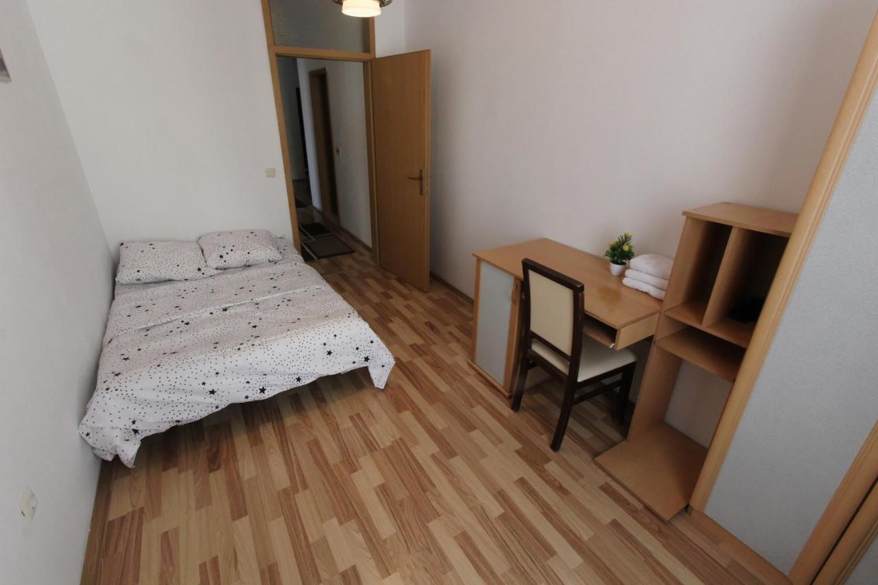 Kasumi Apartment Prishtinë Exterior photo